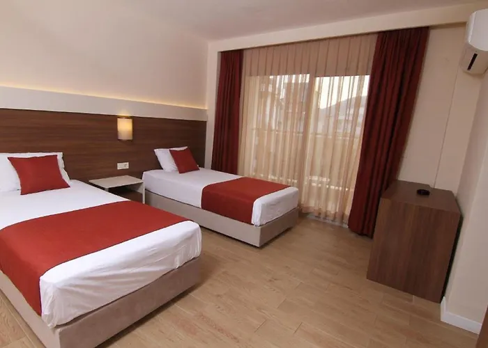 Sunway Club Hotell 3*