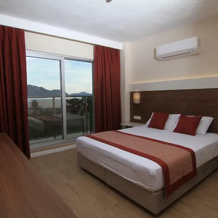 فندق Sunway Club مرمريس