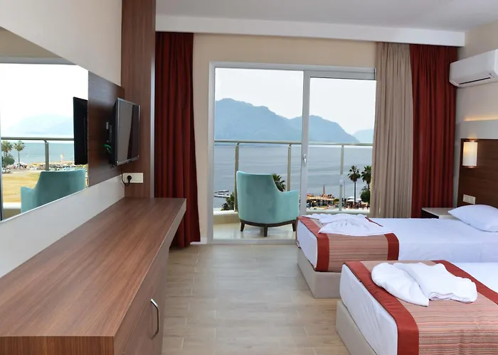 فندق Sunway Club 3*