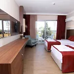 Sunway Club Szálloda