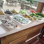 Sunway Club 3* מרמריס