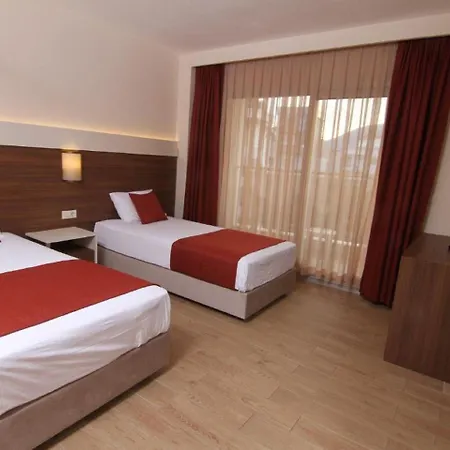 Sunway Club Hotel 3*