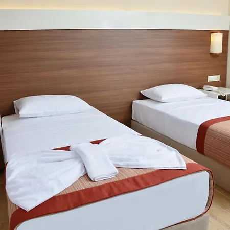 호텔 Sunway Club 말마리스
